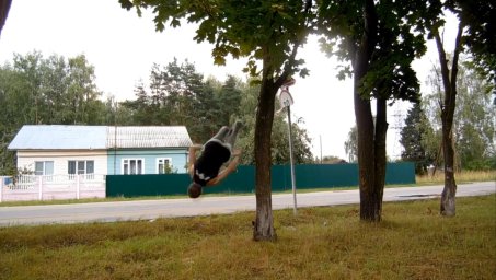 Паркур в Коврове и посёлке Карла Маркса. Дмитрий Хахин 2013 год 2
